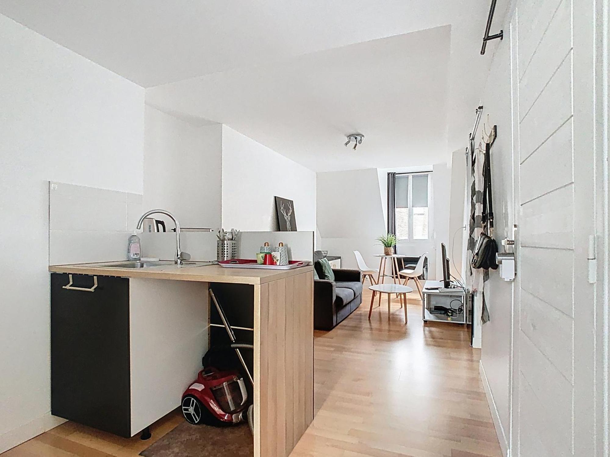 Le Briais Apartment เมอลัง ภายนอก รูปภาพ