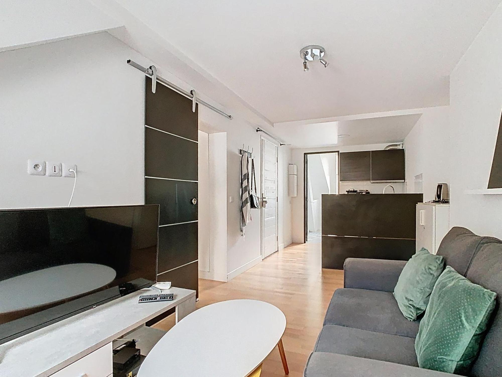 Le Briais Apartment เมอลัง ภายนอก รูปภาพ